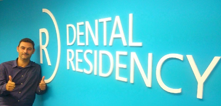 S. Comas (Dental Residency): “Las grandes cadenas dentales pronto verán en la tercera edad un objetivo de negocio”